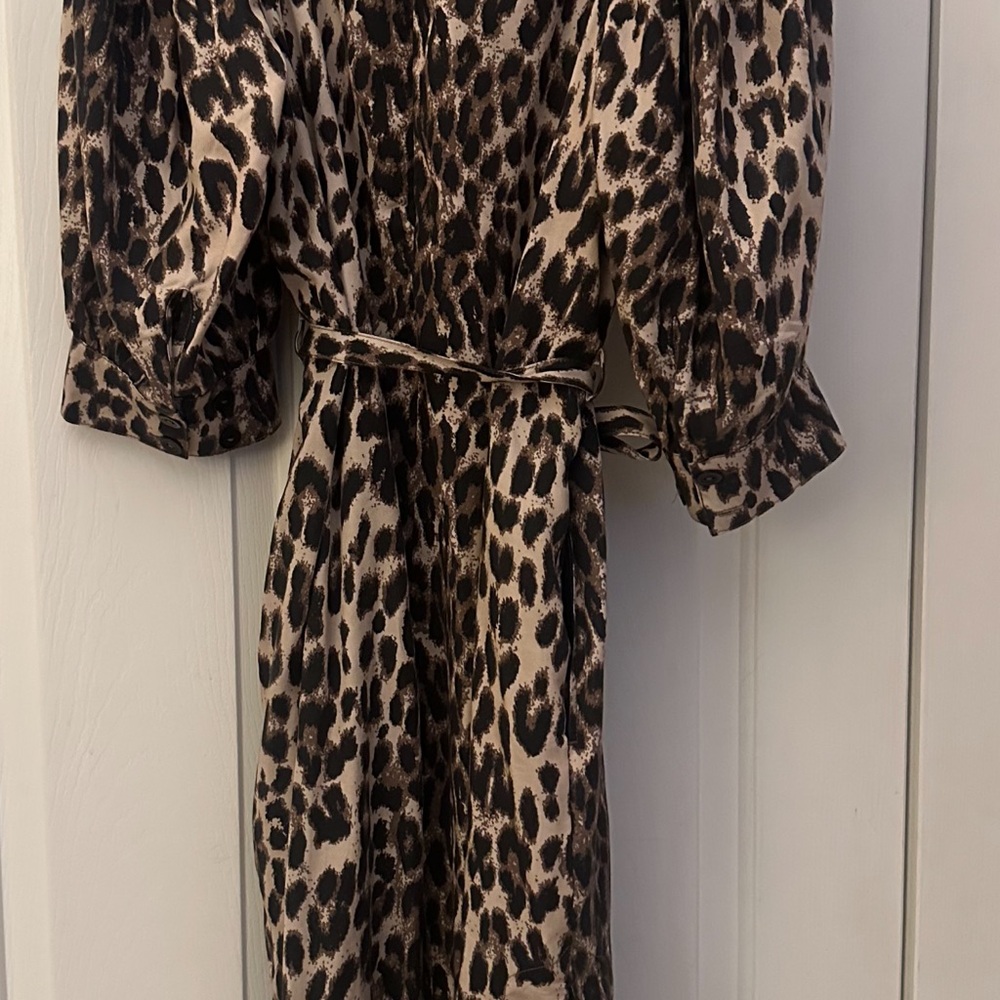 NWOT Baum Und Pferdgarten Alya midi dress